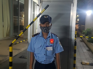 Tuyển bảo vệ trực cổng chung cư