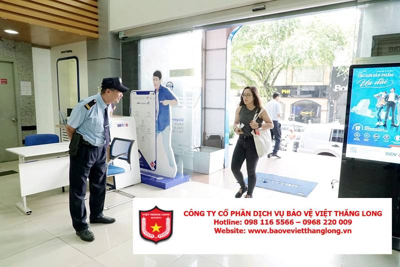 Bảo vệ ngân hàng lương bao nhiêu