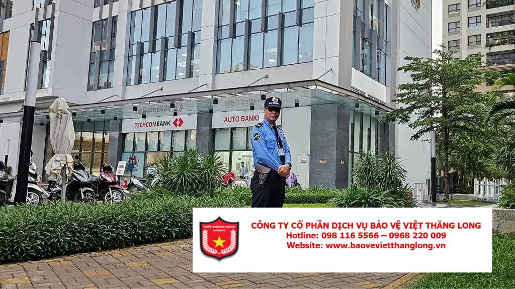 Cách nhân viên bảo vệ ứng xử khi gặp khách hàng khó tính hoặc quấy rối