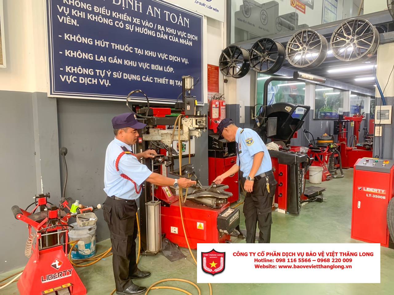 Dịch vụ bảo vệ cửa hàng xe máy