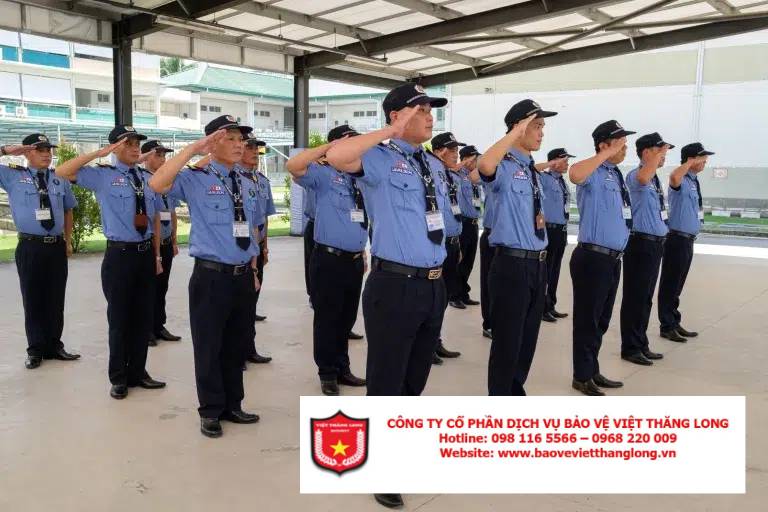 Thuê dịch vụ bảo vệ giá rẻ nên hay không nên?