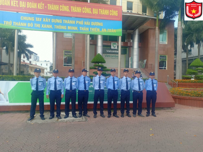 Tuyển bảo vệ chi nhánh ngân hàng