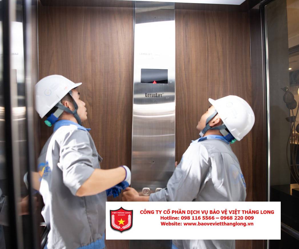 Cách xử lý tình huống thang máy bị kẹt của nhân viên bảo vệ